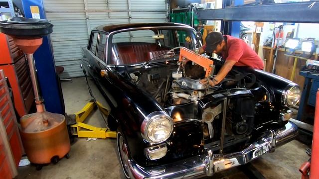 The Schatzi Project - Ep5 - 1965 Mercedes W110 190c Engine Swap Part 2 смотреть онлайн