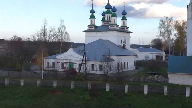 Лух между Церквями. смотреть онлайн