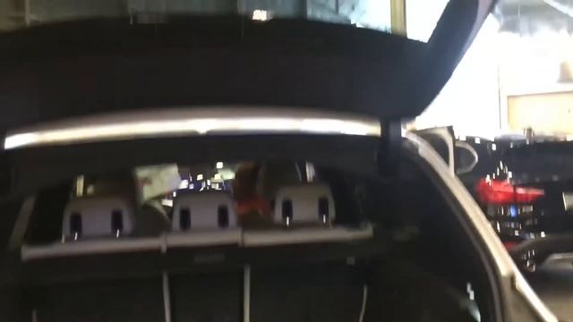 BMW X3 hatch button смотреть онлайн