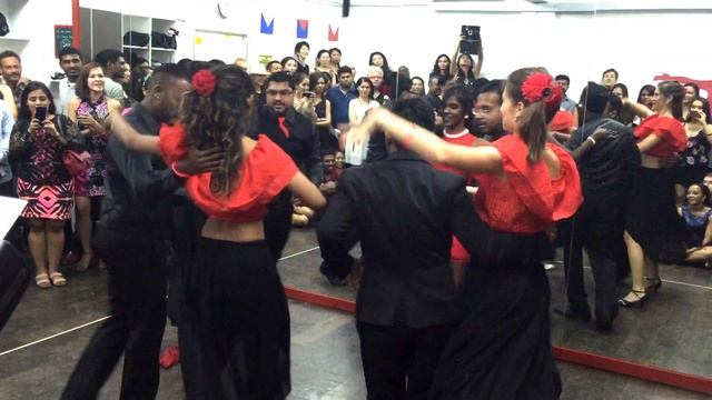 Cuban Salsa & Rueda de Casino (Salsa Square) - Dance Blaze смотреть онлайн