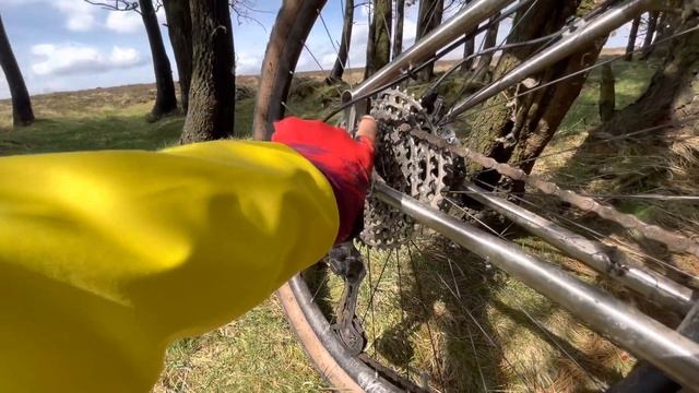 The Salsa Fargo not a gravel bike a ATB exploration machine. A very versatile drop-bar mountain смотреть онлайн