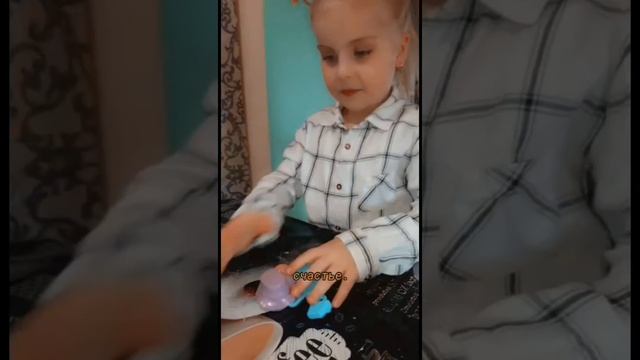 Я снова с вами мои хорошие. Открываю капсулу из серии крошки - горошки. смотреть онлайн