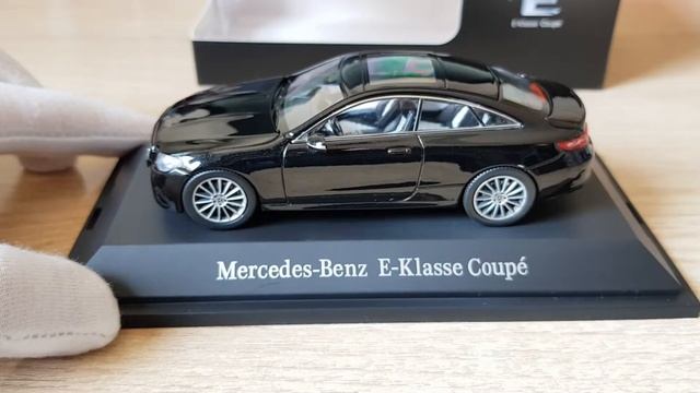Miniatura Mercedes-benz Classe E Cupê 2017 C238 1/43 Preto смотреть онлайн