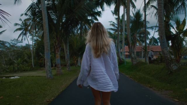 Velchev - Club Lover смотреть онлайн