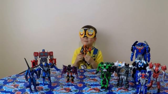 Смотрите Новый Ютуб видео Челлендж с игрушками Tрансформер Video Challenge Kids Toys Transformer