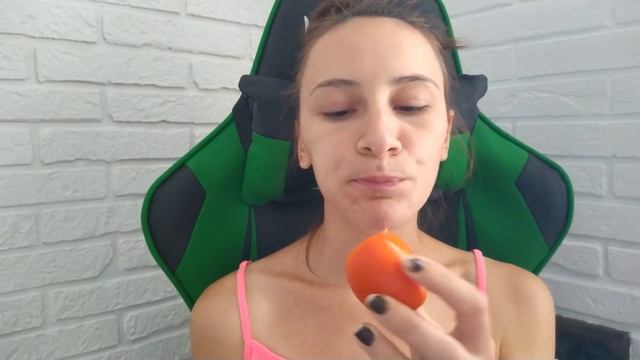 ASMR with tomatoes (помидорное АСМР) ASMR смотреть онлайн