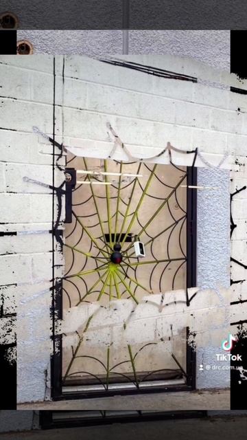 Паутина из металла 🧤 смотреть онлайн