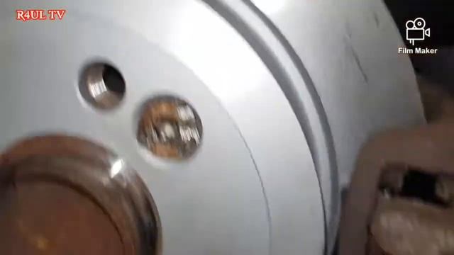 How to Replace Rear Brakes on 2010 Mini смотреть онлайн