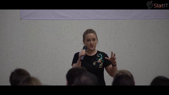 Валентина Огнева "Как извлечь пользу из бета тестирования?" - Simplicity Day 9/12/17 смотреть онлайн
