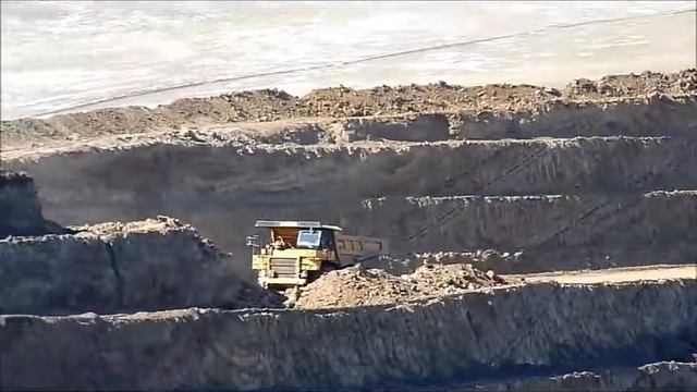 Мой фильм Угольный разрез Улан-Ово(Монголия) смотреть онлайн