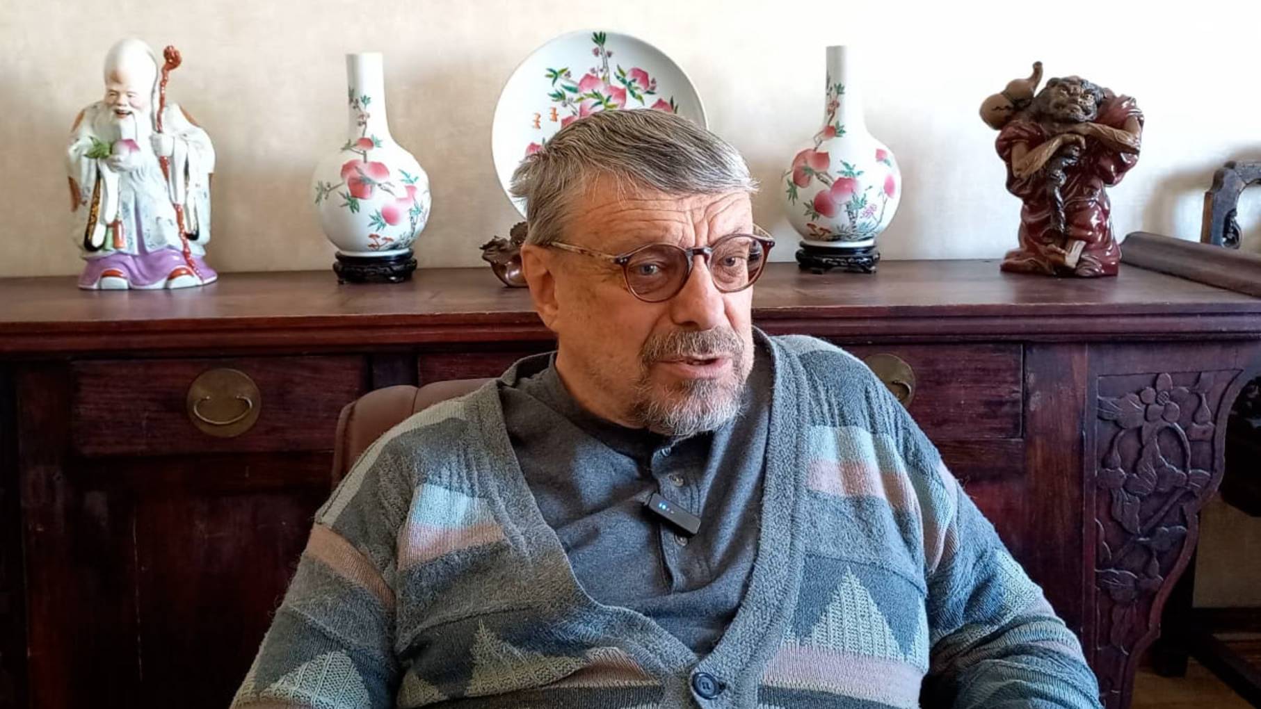 Андрей Девятов. Засветка тайны 28.02.2025 смотреть онлайн