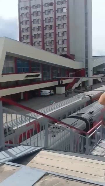 поезд Мурманск-Москва- Анапа 92/293/294/91 часть 2 "Липецк" смотреть онлайн