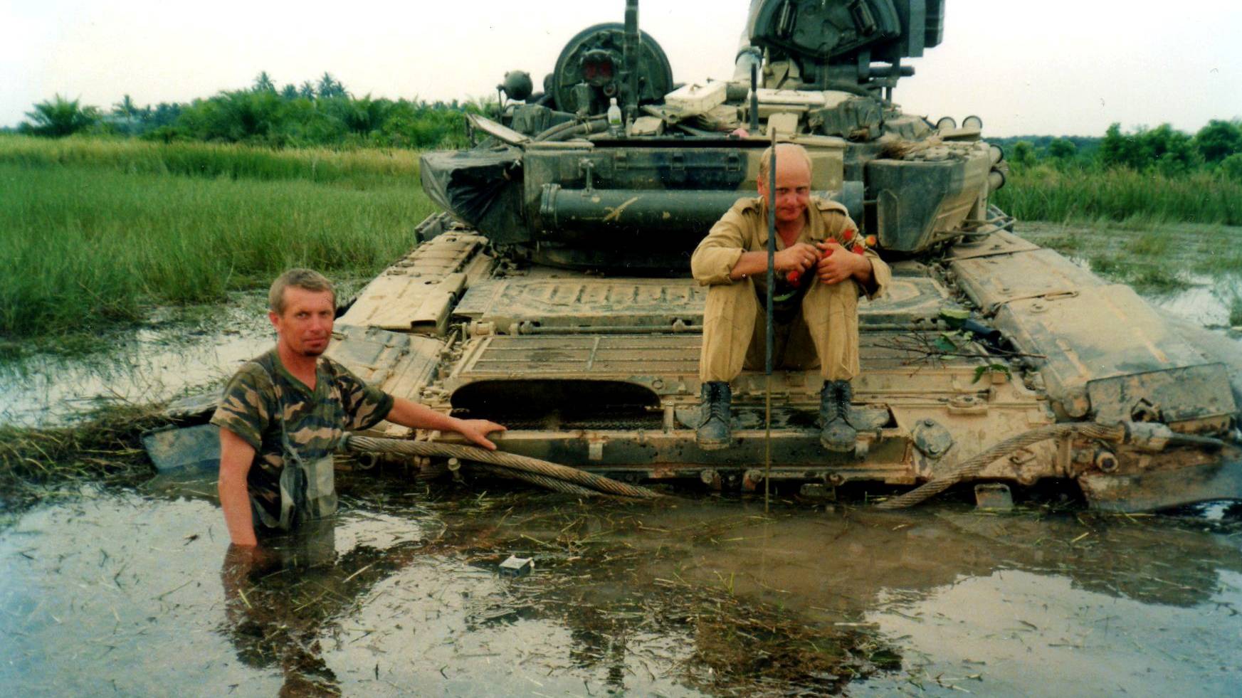 Испытание танка Т-90С в Малайзии 2000 год.