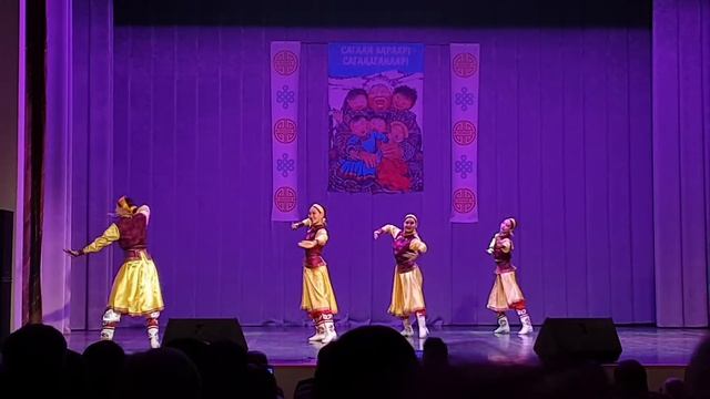 Aya-Ganga - Mongolian dance смотреть онлайн