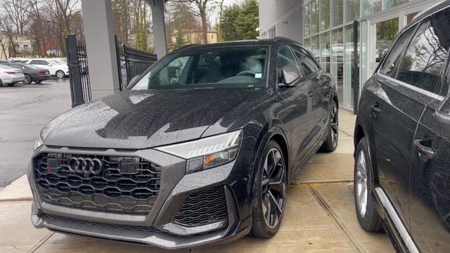 FIRST TIME SEEING 2024 AUDI RSQ8! смотреть онлайн