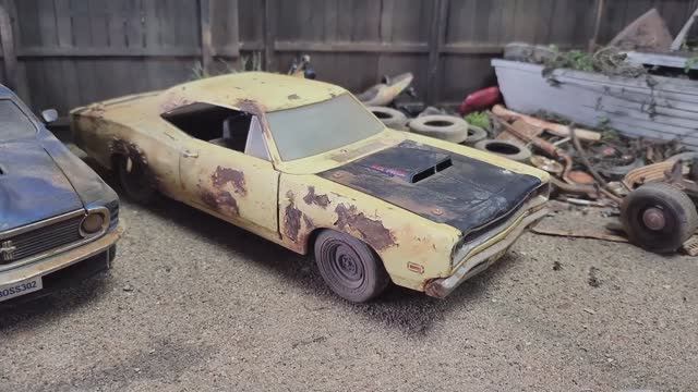 ПОЛНАЯ РЕСТАВРАЦИЯ ИГРУШЕЧНОЙ МОДЕЛИ DODGE CORONETSUPER BEE 1969 ГОДА!!!