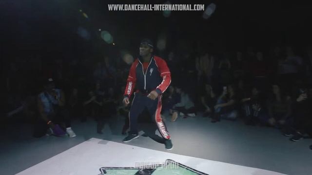DANCEHALL INTERNATIONAL RUSSIA 2019| 1VS1 AFRO BATTLE 1/8- STEMAN (WIN) VS MASHA CHILI смотреть онлайн