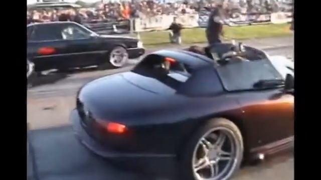 Audi 200 20V vs Dodge Viper смотреть онлайн