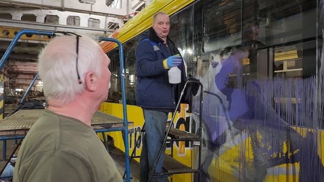 Отмывка трамвая растворителем 647.20 02 2025 г смотреть онлайн