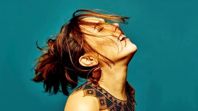 ZAZ - Qué vendrá (Subtitulos en español) смотреть онлайн