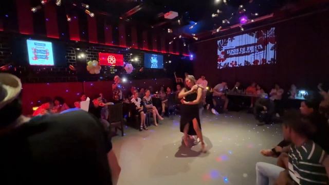 Afro Latin Tango | Bugsy’s | Manila, Philippines 🇵🇭 Fotolex DTV | Salsa Bachata Kizomba Zouk Tango смотреть онлайн