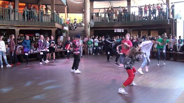 28.06.17 г. отд.3, ч.1… ТМ «Бегущие по волнам» современные танцы