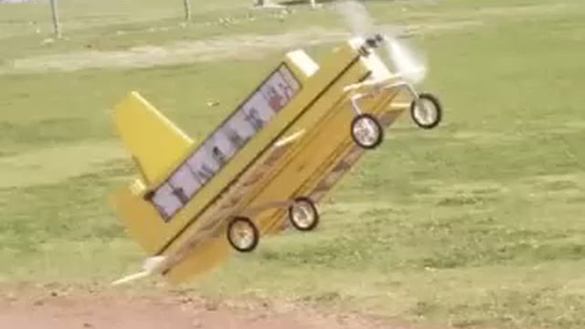 Flying School Bus that Transforms MUST SEE! смотреть онлайн