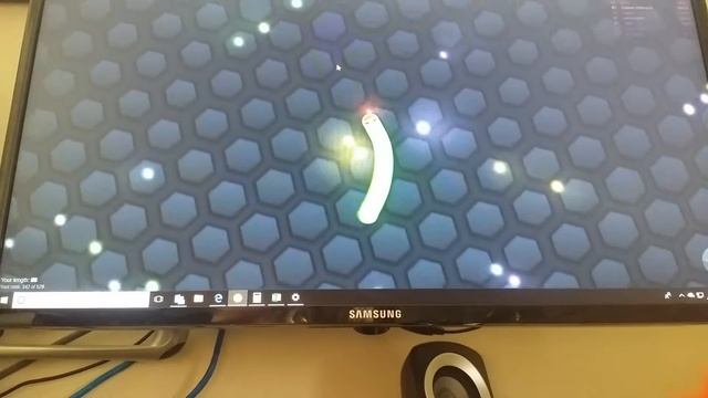 Playing Slither.io (I stole someone's skin) hahahahahahaha смотреть онлайн