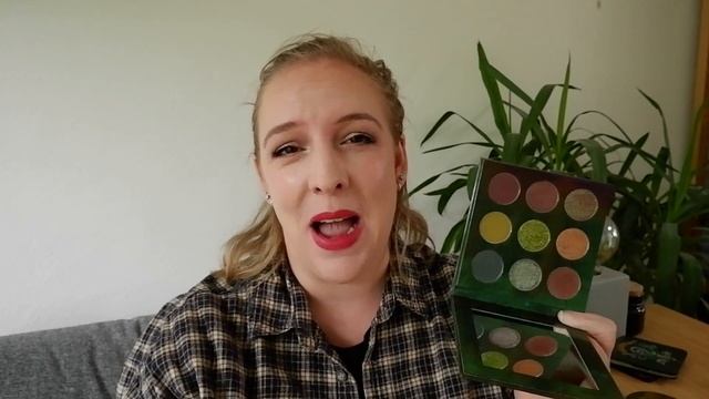5 PALETTE REVIEW SEPTEMBER 2022 // New to me eyeshadow palettes I tried (incl. swatches & looks) смотреть онлайн