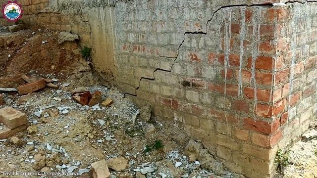 लाखो रूपये की बर्बादी | Big Mistakes Wall Crack of House смотреть онлайн