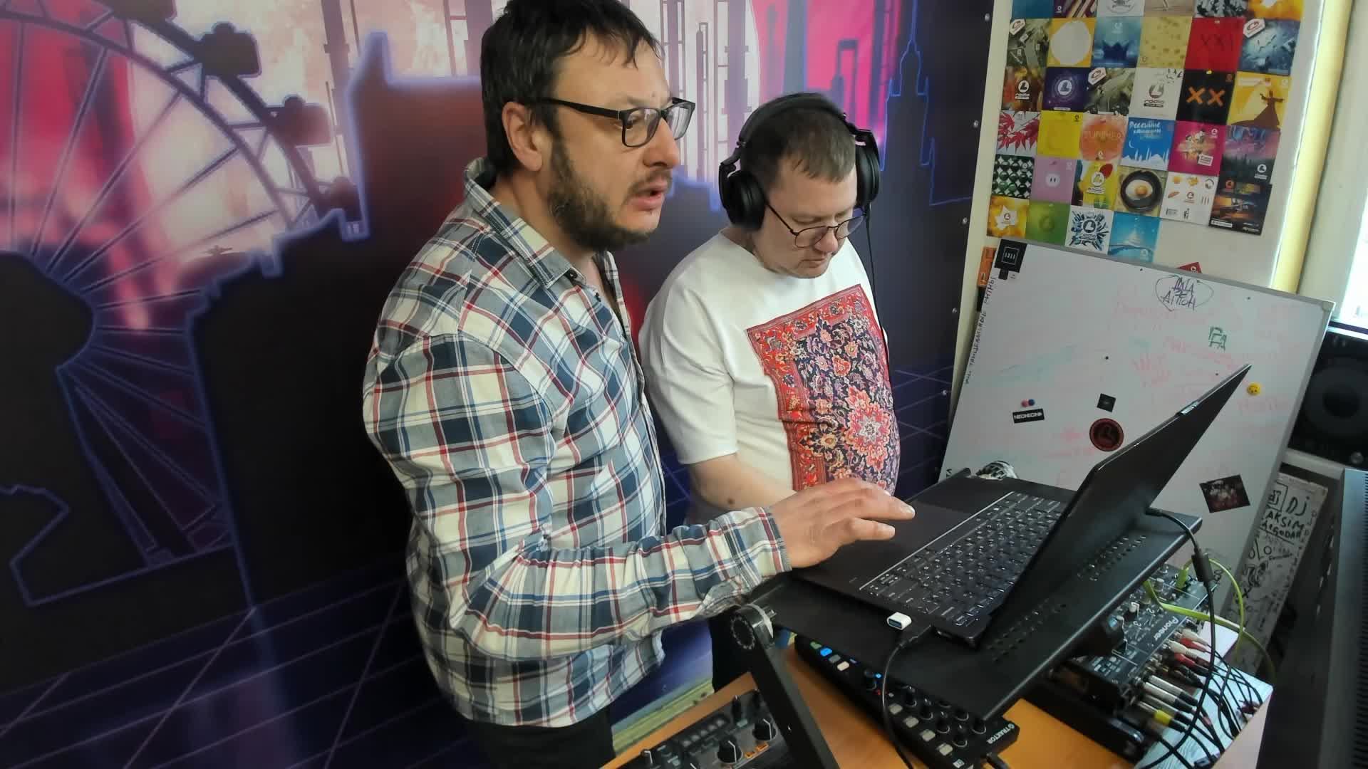 Живые игры 28.02.25 смотреть онлайн