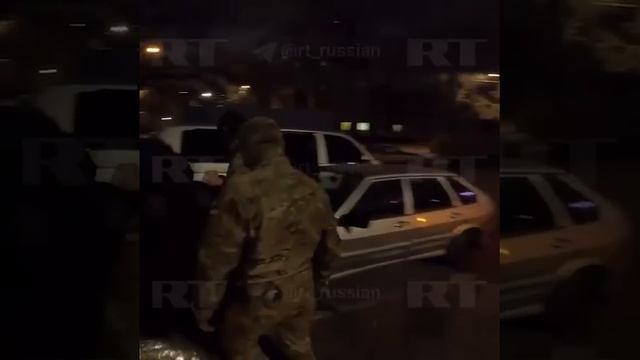 ФСБ публикует кадры задержания двух террористов, планировавших убийство митрополита Симферопольского смотреть онлайн
