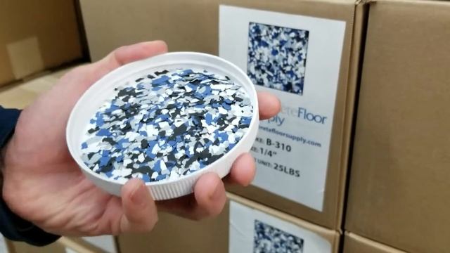 B-310 Epoxy Flake - Blue colored epoxy chips смотреть онлайн