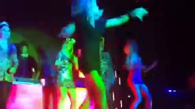 Despedida de solteira da Lari 2 смотреть онлайн