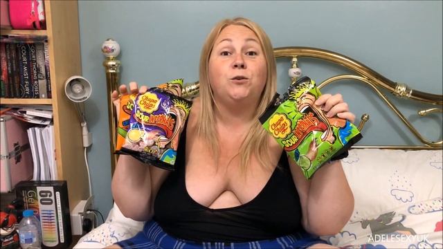 ADELESEXYUK DOING A QUICK ADVERT ABOUT HER MUKBANG SWEETS