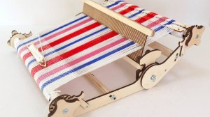 Заправка ручного ткацкого станка «ЩЕЛКУНЧИК».