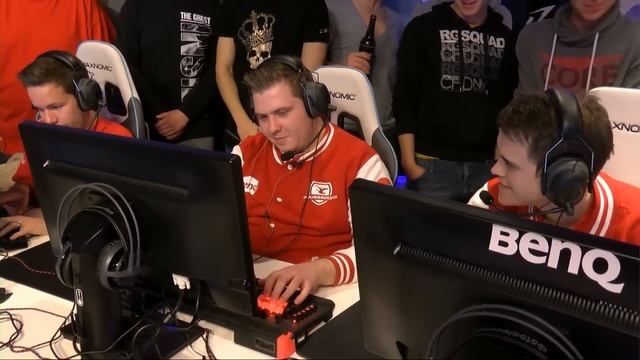 mousesports vs. Planetkey - Overpass - Grand Final - EPS Finals Germany Winter 2014 - CS:GO смотреть онлайн