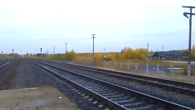 Лёха не бритый прибытие поезда на ж д станцию Чикшино республика Коми HD2018 смотреть онлайн