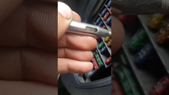clio 2 Controler un fusible смотреть онлайн