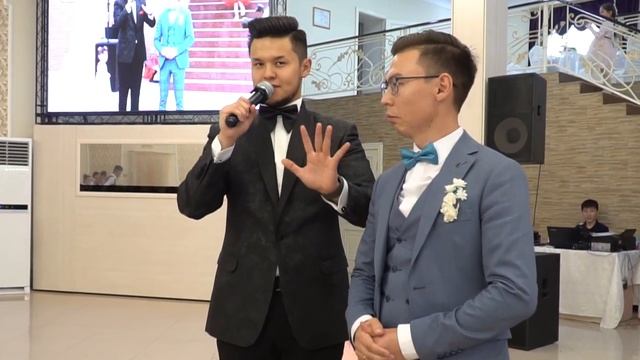 ведущий Байдельдинов Темирлан. Той 21 века. Қайырбек & Мөлдір смотреть онлайн