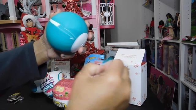 Zuru Mini Books смотреть онлайн