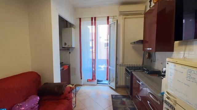 2 Locali con Solaio смотреть онлайн