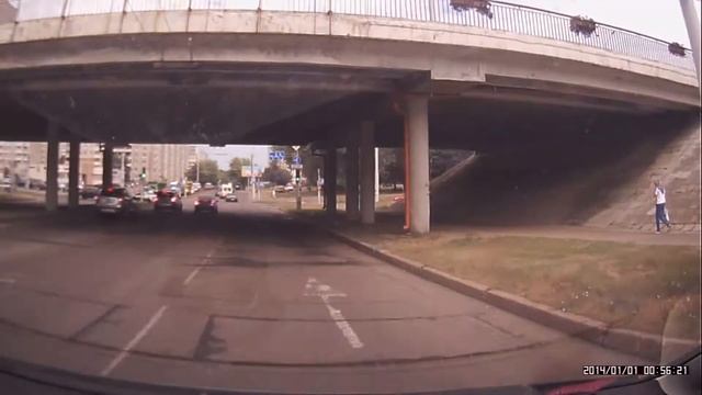 Водятел с левой полосы прямо смотреть онлайн