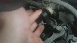 Лада Ларгус как снять тросы с КПП