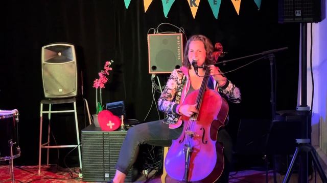 CHÉRI.E CHÉRI.E en concert au Kafkerin ce vendredi 31 mai 2024- смотреть онлайн