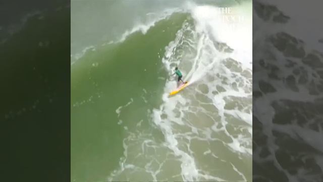 Hawaii's Kai Lenny wins first big wave surf competition смотреть онлайн