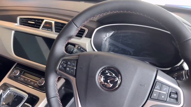 New PROTON X70 2022 1.5 TGDi Premium 2wd Snow White - First Look! смотреть онлайн