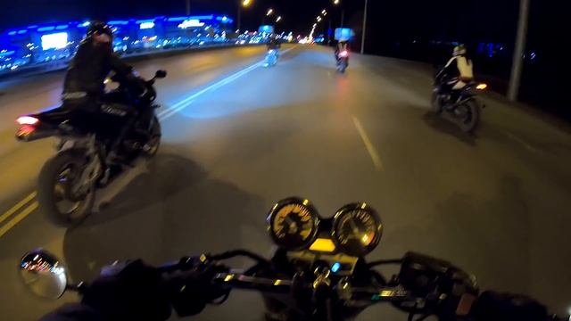 Погоня ДПС.Езда на заднем колесе мимо ДПС.Прохват на спортбайках. смотреть онлайн