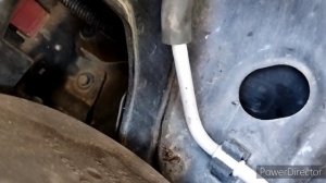 Opel Zafira B меняем лампочку ксенон на передней правой фаре.