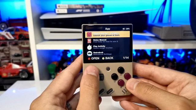 The Retro Handheld Everybody Should Own! смотреть онлайн